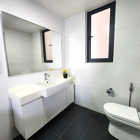 Loft Suite Central City 2Br Jb Ciq 7Pax Johor Bahru Exterior photo