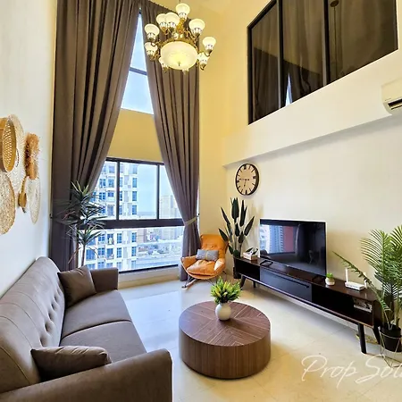 Loft Suite Central City 2Br Jb Ciq 7Pax Johor Bahru Exterior photo