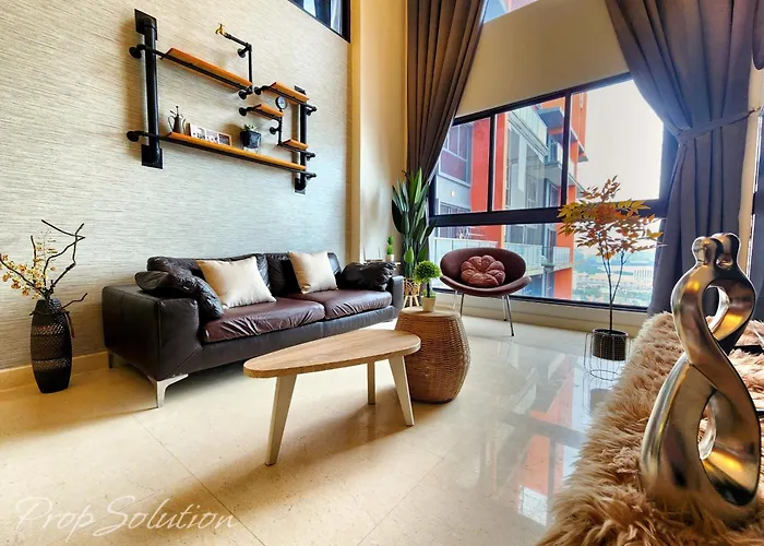 Loft Suite Central City 2Br Jb Ciq 7Pax