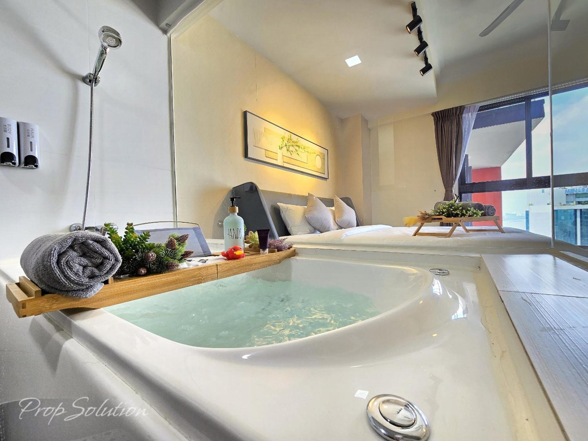 Loft 2br Jb Ciq 7pax * Johor Bahru